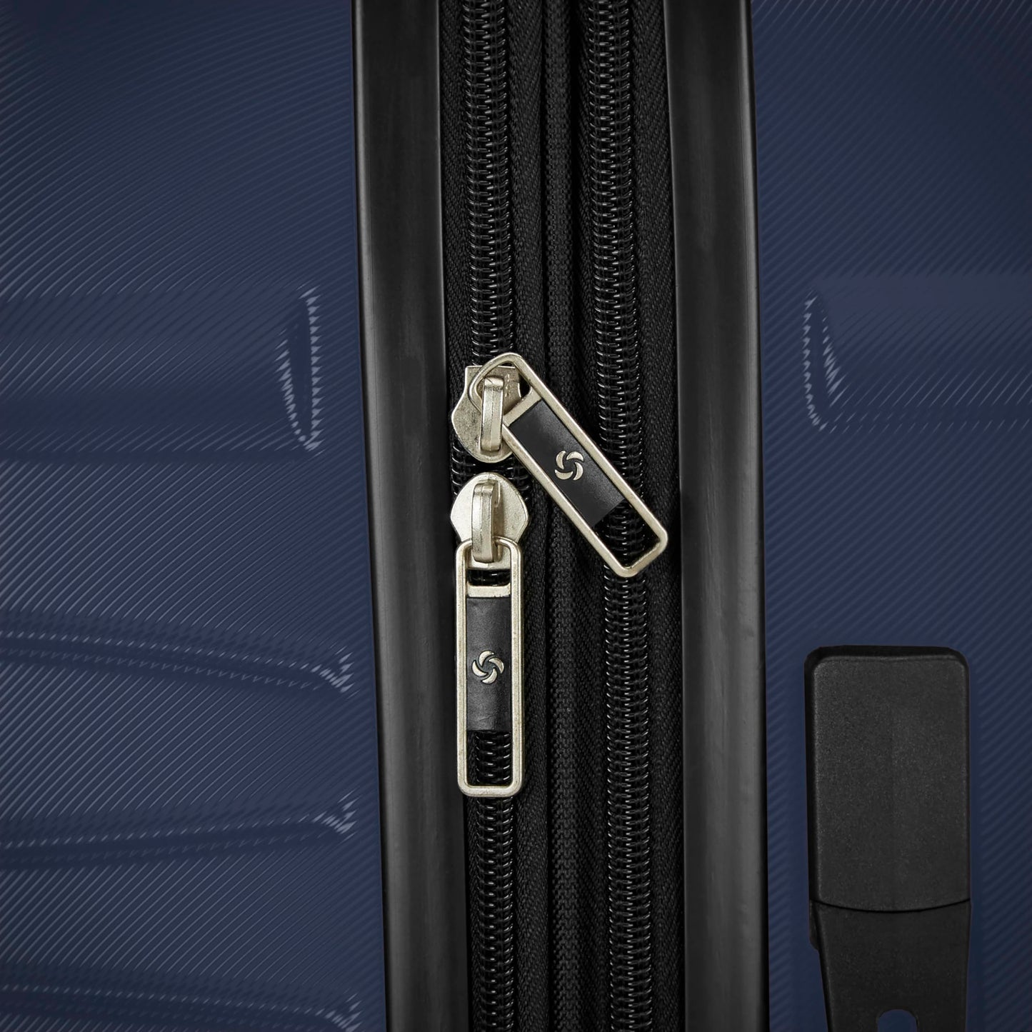 Samsonite Evolve SE Hardside Expandable Spinner Luggage