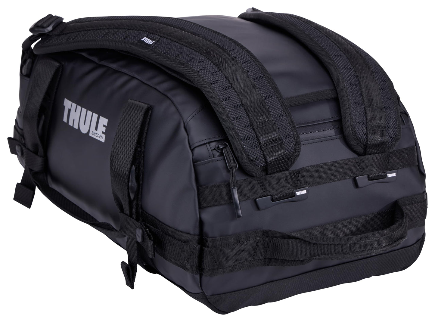 Thule Chasm Duffel bag, Weather-resistant materials, Easy packing, Converts to backpack, Internal pockets, Travel-ready
